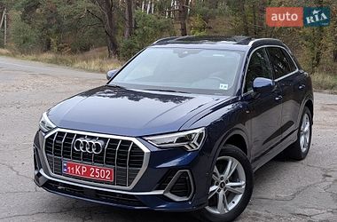 Внедорожник / Кроссовер Audi Q3 2022 в Борисполе