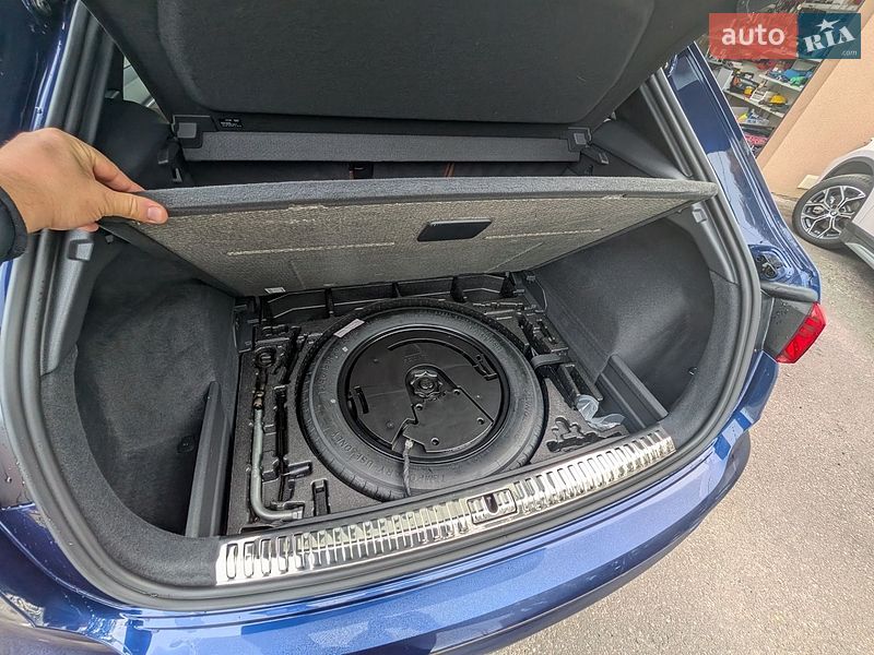 Внедорожник / Кроссовер Audi Q3 2022 в Борисполе