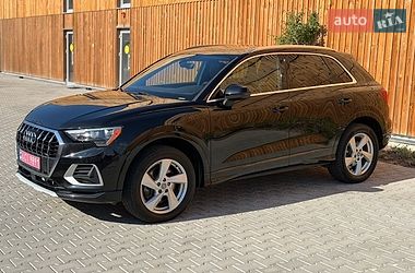 Позашляховик / Кросовер Audi Q3 2020 в Львові