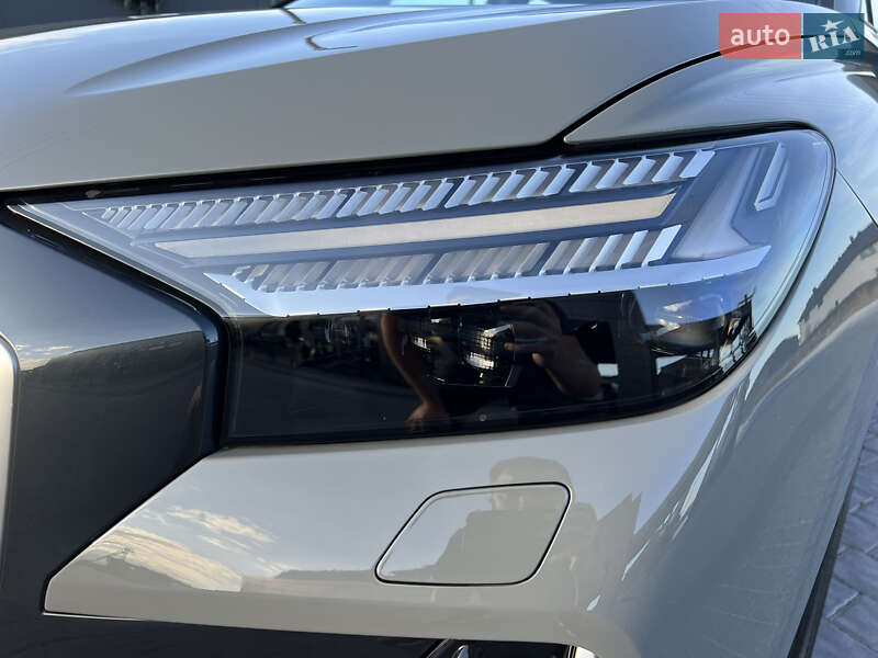Позашляховик / Кросовер Audi Q4 e-tron 2023 в Івано-Франківську