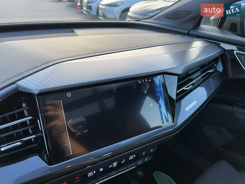 Позашляховик / Кросовер Audi Q4 e-tron 2023 в Івано-Франківську