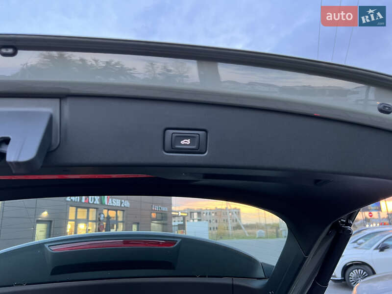 Позашляховик / Кросовер Audi Q4 e-tron 2023 в Івано-Франківську