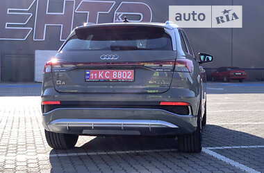 Внедорожник / Кроссовер Audi Q4 e-tron 2023 в Ивано-Франковске
