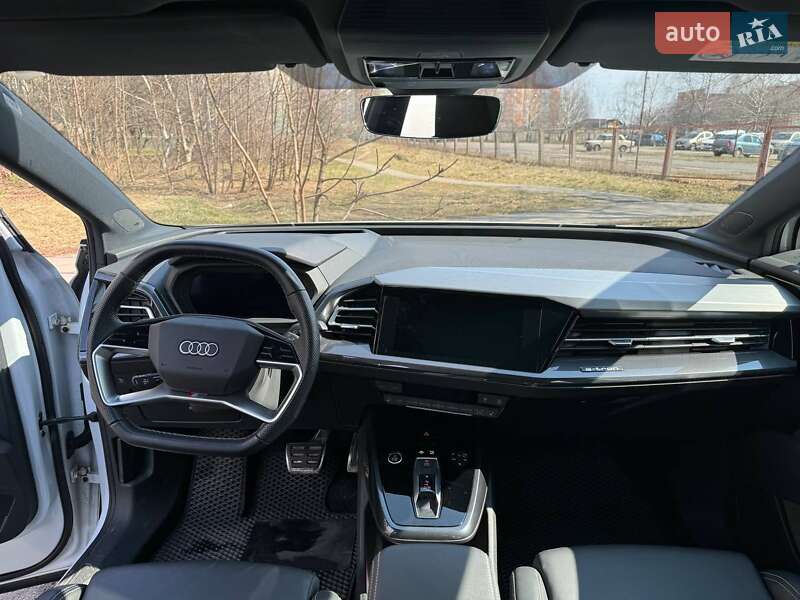 Внедорожник / Кроссовер Audi Q4 e-tron 2021 в Полтаве