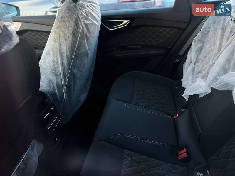 Внедорожник / Кроссовер Audi Q4 e-tron 2023 в Житомире
