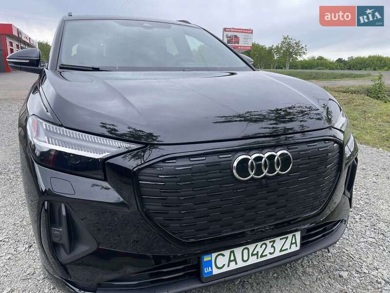 Внедорожник / Кроссовер Audi Q4 e-tron 2022 в Шполе