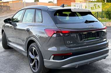 Внедорожник / Кроссовер Audi Q4 e-tron 2024 в Житомире