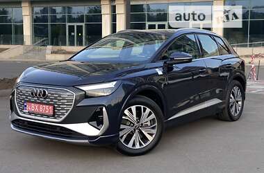 Позашляховик / Кросовер Audi Q4 e-tron 2023 в Дніпрі