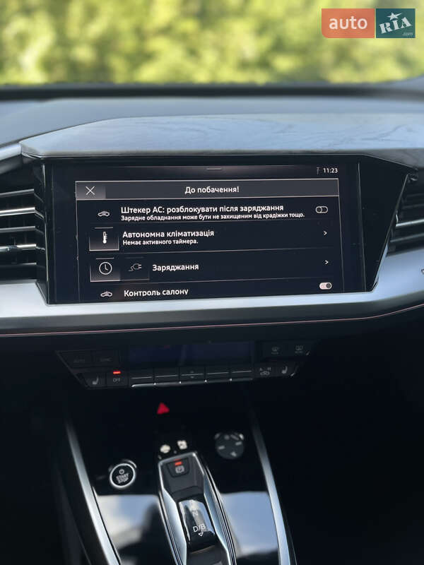 Внедорожник / Кроссовер Audi Q4 e-tron 2023 в Львове