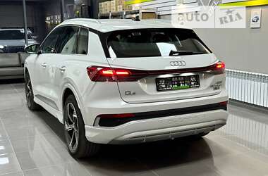 Внедорожник / Кроссовер Audi Q4 e-tron 2024 в Киеве