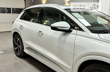 Внедорожник / Кроссовер Audi Q4 e-tron 2024 в Киеве