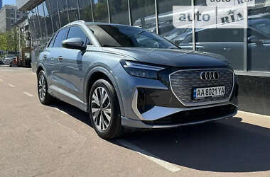 Позашляховик / Кросовер Audi Q4 e-tron 2022 в Києві