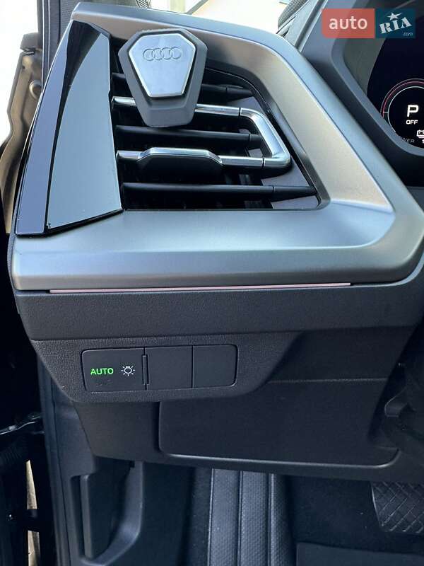 Внедорожник / Кроссовер Audi Q4 e-tron 2022 в Трускавце