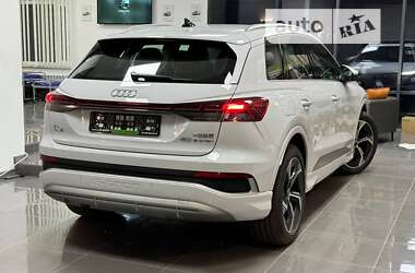 Внедорожник / Кроссовер Audi Q4 e-tron 2024 в Киеве