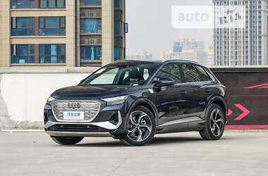 Позашляховик / Кросовер Audi Q4 e-tron 2023 в Києві