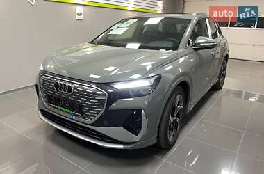 Позашляховик / Кросовер Audi Q4 e-tron 2024 в Києві