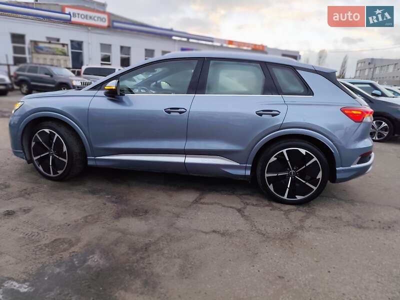 Внедорожник / Кроссовер Audi Q4 e-tron 2023 в Киеве
