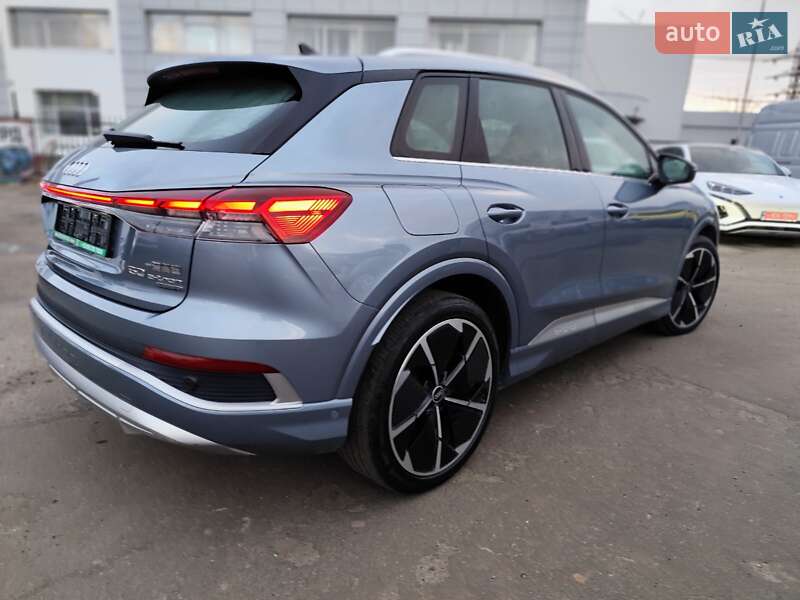 Внедорожник / Кроссовер Audi Q4 e-tron 2023 в Киеве