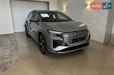 Позашляховик / Кросовер Audi Q4 e-tron 2024 в Києві