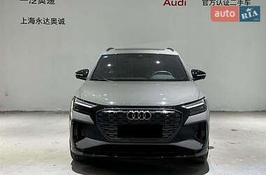 Внедорожник / Кроссовер Audi Q4 e-tron 2023 в 