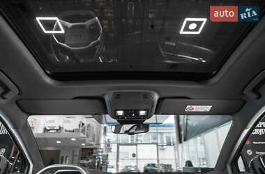 Внедорожник / Кроссовер Audi Q4 e-tron 2022 в 