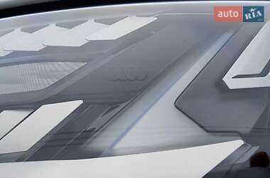 Внедорожник / Кроссовер Audi Q4 e-tron 2023 в 
