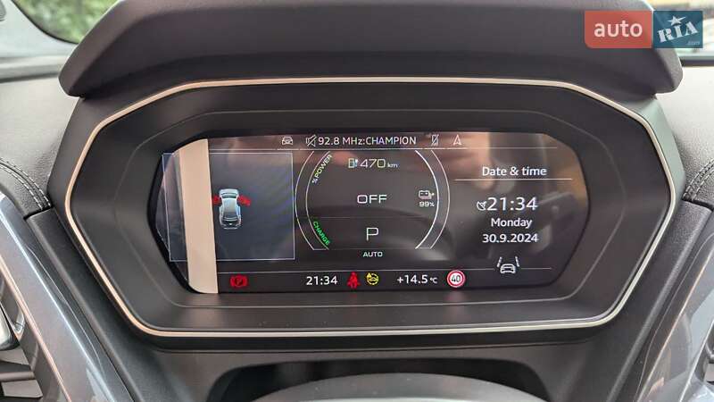 Позашляховик / Кросовер Audi Q4 e-tron 2025 в Києві