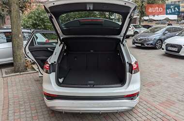 Внедорожник / Кроссовер Audi Q4 e-tron 2025 в 