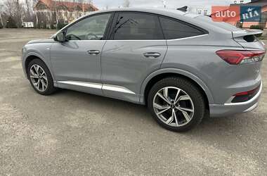 Внедорожник / Кроссовер Audi Q4 e-tron 2022 в Киеве фото 11 Внедорожник / Кроссовер Audi Q4 e-tron 2022 в Киеве