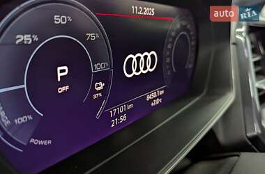 Внедорожник / Кроссовер Audi Q4 e-tron 2023 в 