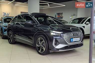 Позашляховик / Кросовер Audi Q4 e-tron 2023 в Києві