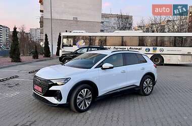 Внедорожник / Кроссовер Audi Q4 e-tron 2022 в Житомире