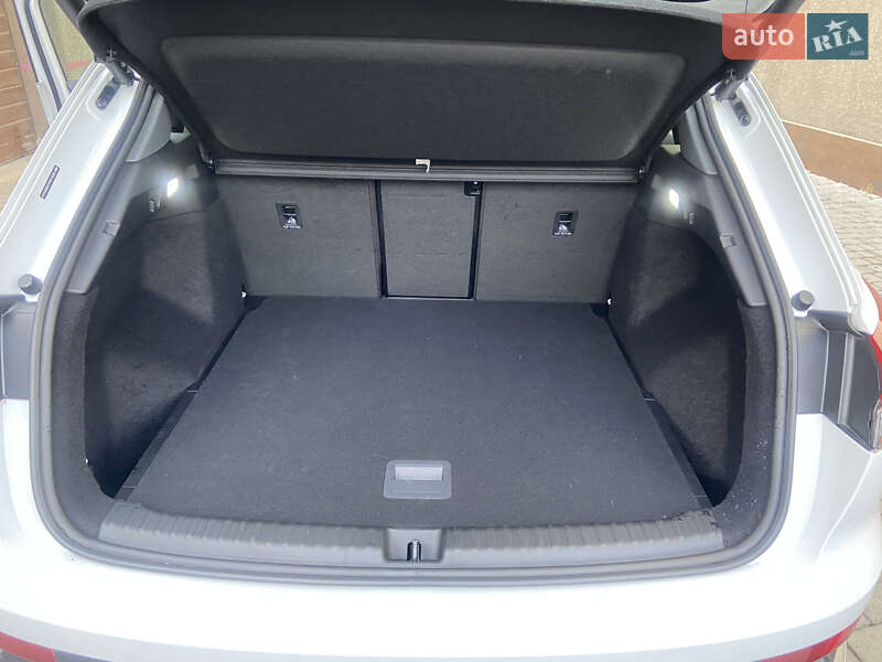 Внедорожник / Кроссовер Audi Q4 e-tron 2023 в Ивано-Франковске фото 15 Внедорожник / Кроссовер Audi Q4 e-tron 2023 в Ивано-Франковске
