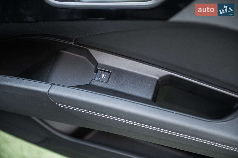 Внедорожник / Кроссовер Audi Q4 e-tron 2021 в Одессе