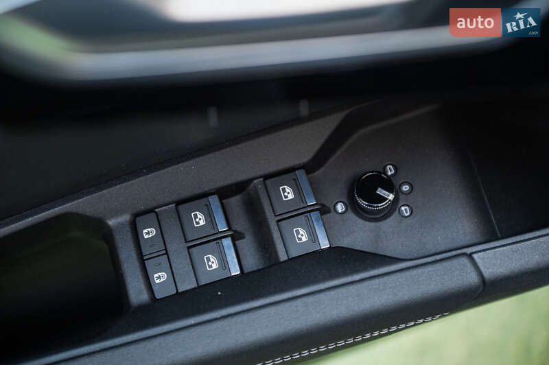 Внедорожник / Кроссовер Audi Q4 e-tron 2021 в Одессе