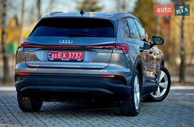 Внедорожник / Кроссовер Audi Q4 e-tron 2023 в 