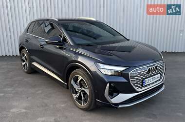 Позашляховик / Кросовер Audi Q4 e-tron 2022 в Дніпрі