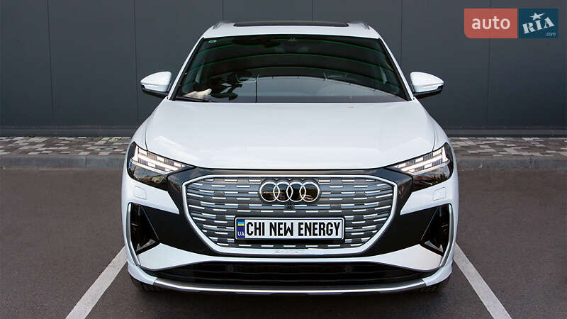 Внедорожник / Кроссовер Audi Q4 e-tron 2023 в Киеве