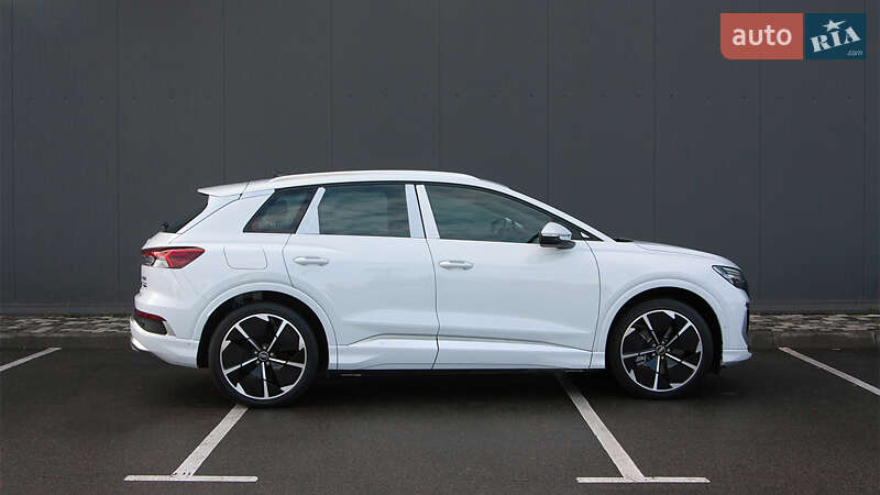 Внедорожник / Кроссовер Audi Q4 e-tron 2023 в Киеве