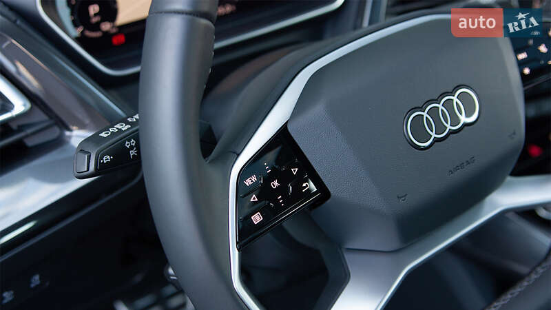 Внедорожник / Кроссовер Audi Q4 e-tron 2023 в Киеве