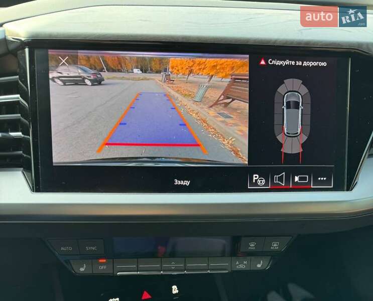 Внедорожник / Кроссовер Audi Q4 e-tron 2023 в Днепре
