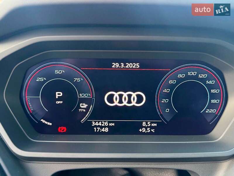Внедорожник / Кроссовер Audi Q4 e-tron 2022 в Киеве