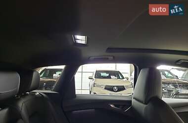 Позашляховик / Кросовер Audi Q4 e-tron 2023 в 