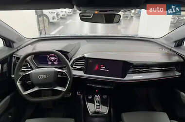 Внедорожник / Кроссовер Audi Q4 e-tron 2023 в 