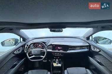 Внедорожник / Кроссовер Audi Q4 e-tron 2023 в 