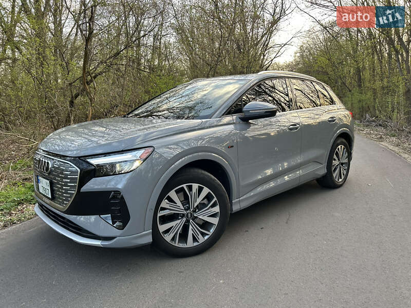 Внедорожник / Кроссовер Audi Q4 e-tron 2023 в Белой Церкви