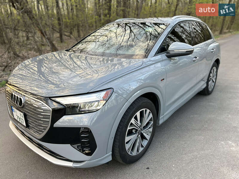 Внедорожник / Кроссовер Audi Q4 e-tron 2023 в Белой Церкви
