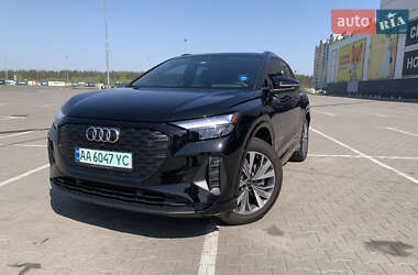 Внедорожник / Кроссовер Audi Q4 e-tron 2022 в 