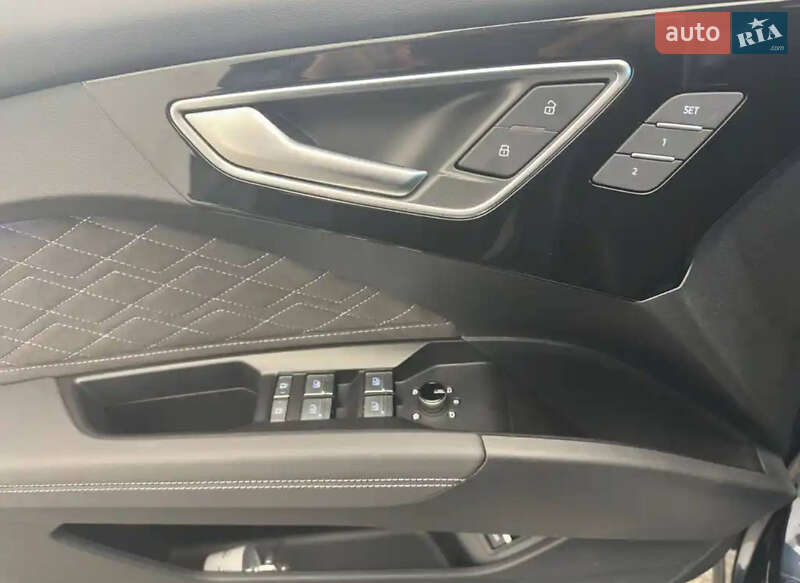 Внедорожник / Кроссовер Audi Q4 e-tron 2023 в Киеве фото 9 Внедорожник / Кроссовер Audi Q4 e-tron 2023 в Киеве
