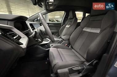 Внедорожник / Кроссовер Audi Q4 e-tron 2024 в 